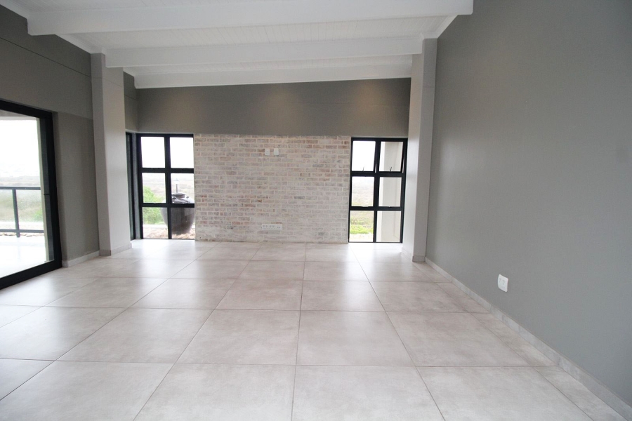 3 Bedroom Property for Sale in Calypso Beach Western Cape